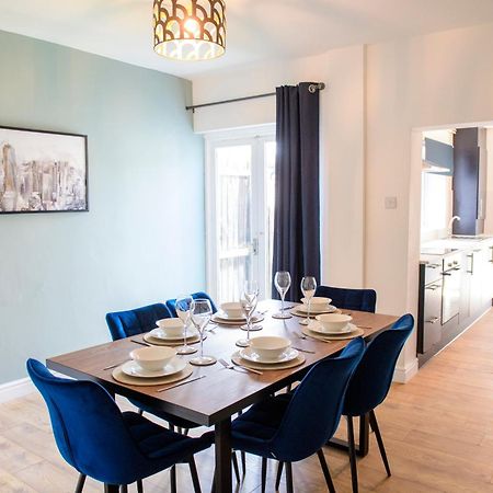 Stunning House - Sleeps 7 - 5 Mins Walk To Lincoln High Street - Parking - Wifi 빌라 외부 사진
