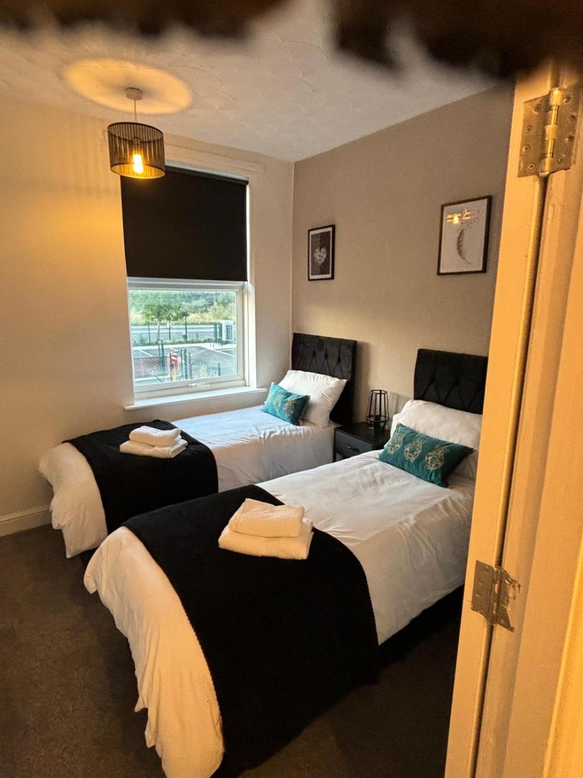 Stunning House - Sleeps 7 - 5 Mins Walk To Lincoln High Street - Parking - Wifi 빌라 외부 사진