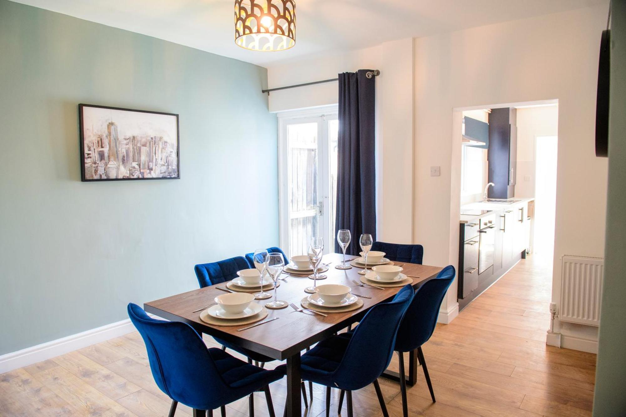 Stunning House - Sleeps 7 - 5 Mins Walk To Lincoln High Street - Parking - Wifi 빌라 외부 사진