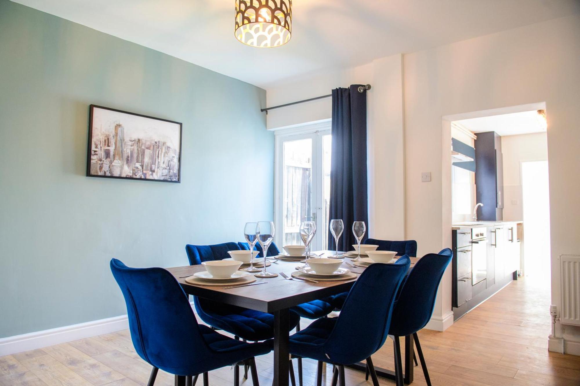 Stunning House - Sleeps 7 - 5 Mins Walk To Lincoln High Street - Parking - Wifi 빌라 외부 사진